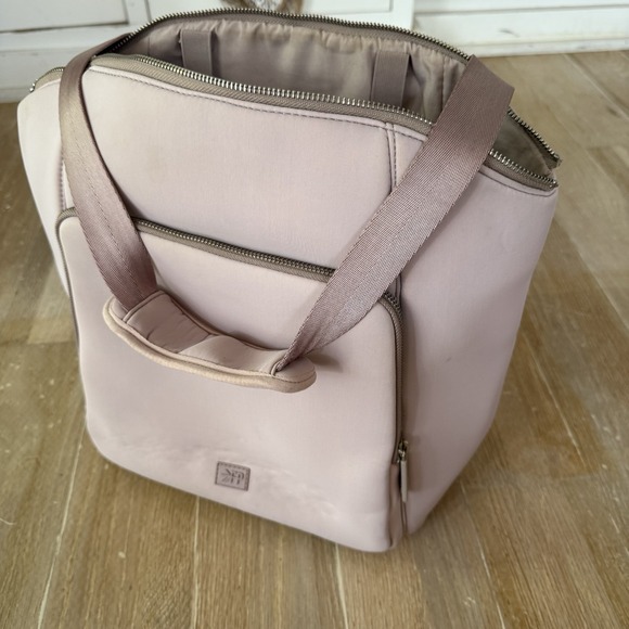 Freshly Picked Seoul Backpack Diaper Bag Pink Insulated‎ Bottle Sleeve Neoprene - Picture 1 of 13